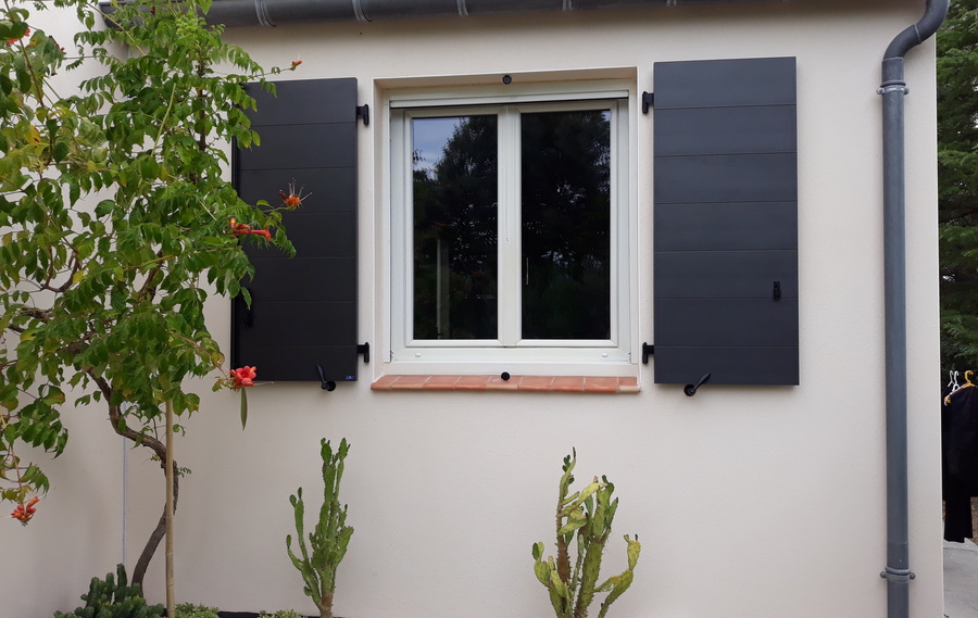 Volets battants épurés à Le Mans